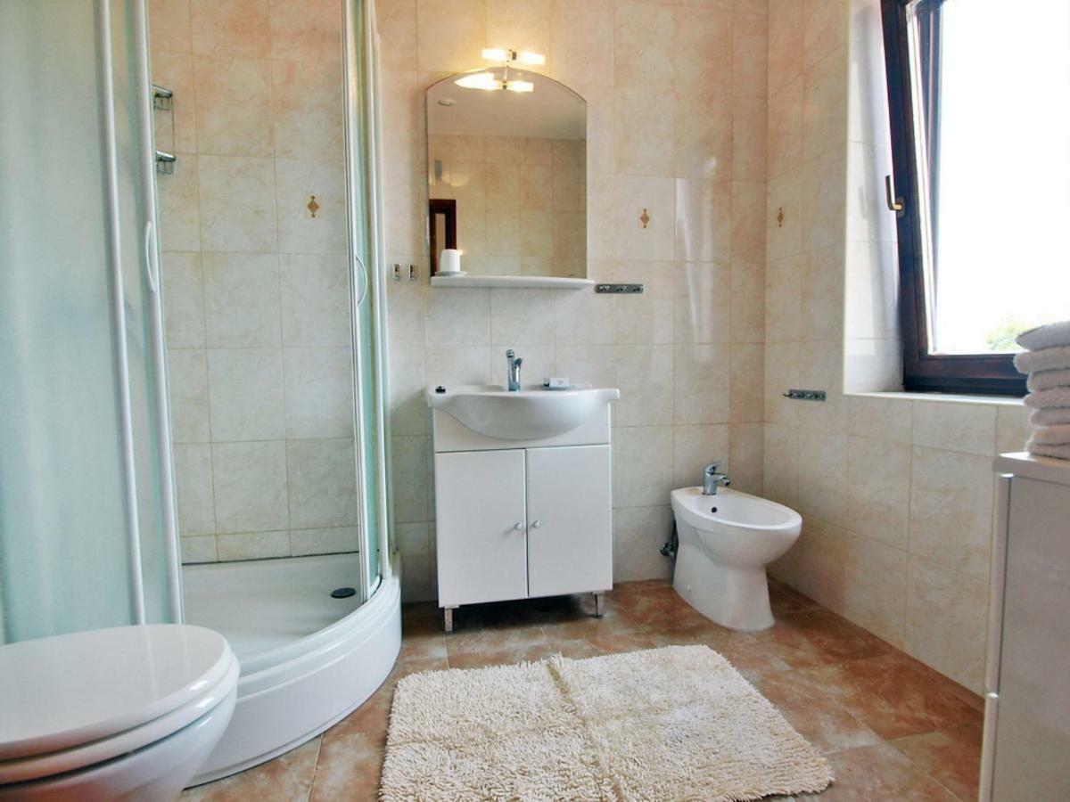 Holiday Home Mirta By Interhome มาลีลิช ภายนอก รูปภาพ